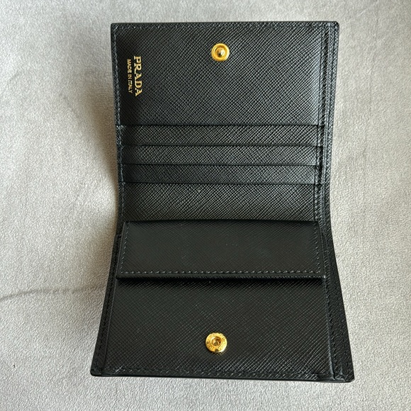 SOLD ‼️Prada Wallet - Picture 10 of 15
